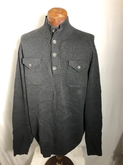 Men’s Grey Sweater. Banana Republic. XL, View more
