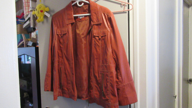 Rust Woman's Coat - REDUCED PRICE in Women's - Tops & Outerwear in Gatineau