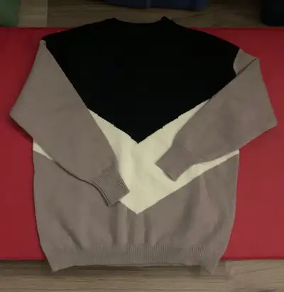 3 coloured sweater, View more