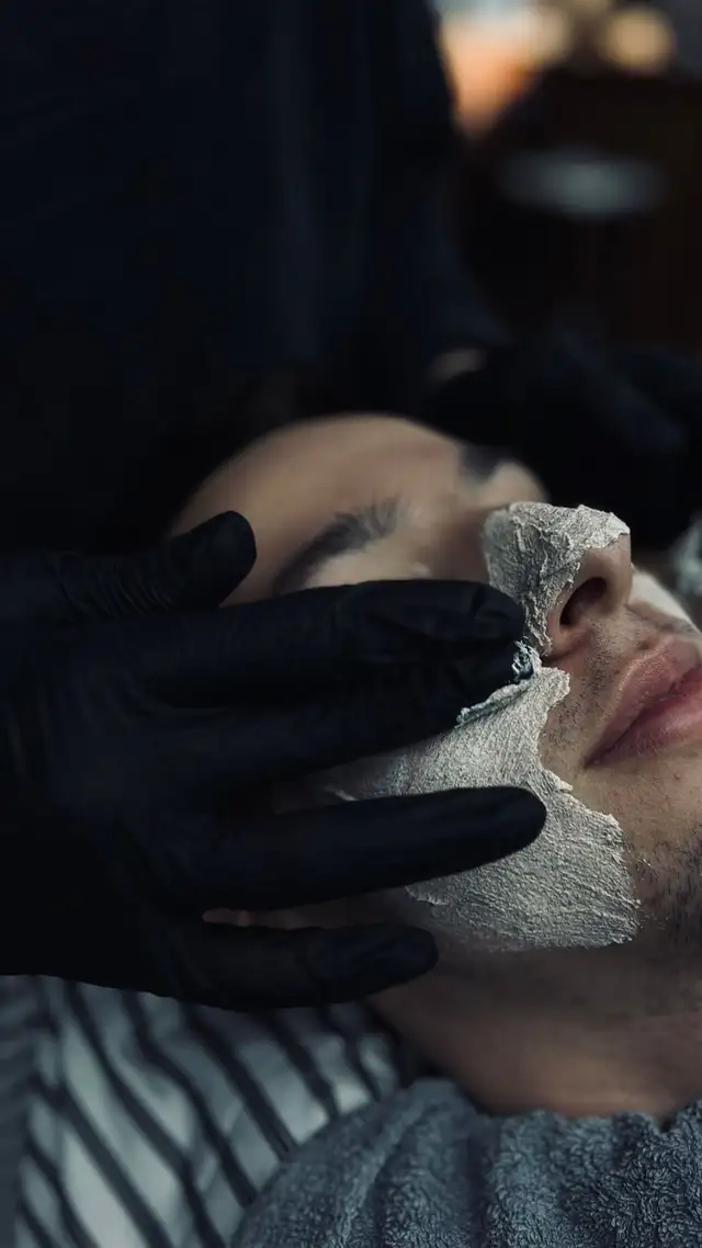 Customized Facial Treatments | Refresh & Glow ✨