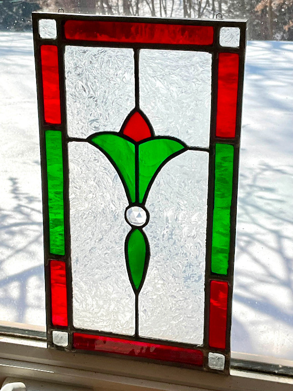 Stained glass traditional leaded window panel in Arts & Collectibles in Mississauga / Peel Region - Image 2