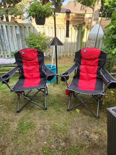 (2) 350 POUND WEIGHT RESTRICTION LAWN CHAIRS , View more