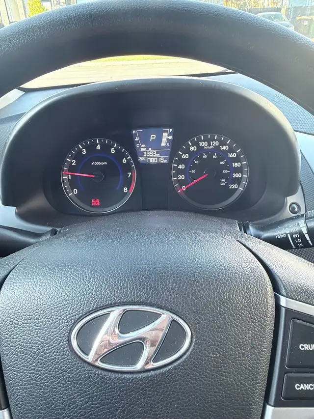 2014 Hyundai Accent GL600053742694584321