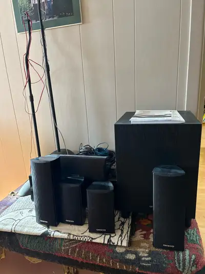 Onkyo HT S3200parfaite condition
