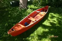 Coleman canoe - 17' with yoke
