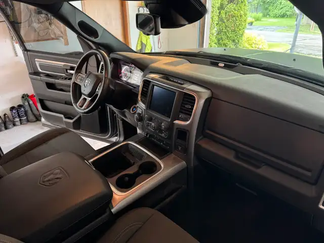 2023 Ram 1500 Warlock | HEMI | CLEAN in Cars & Trucks in Markham / York Region - Image 10