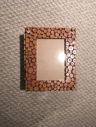 Picture frames, View more