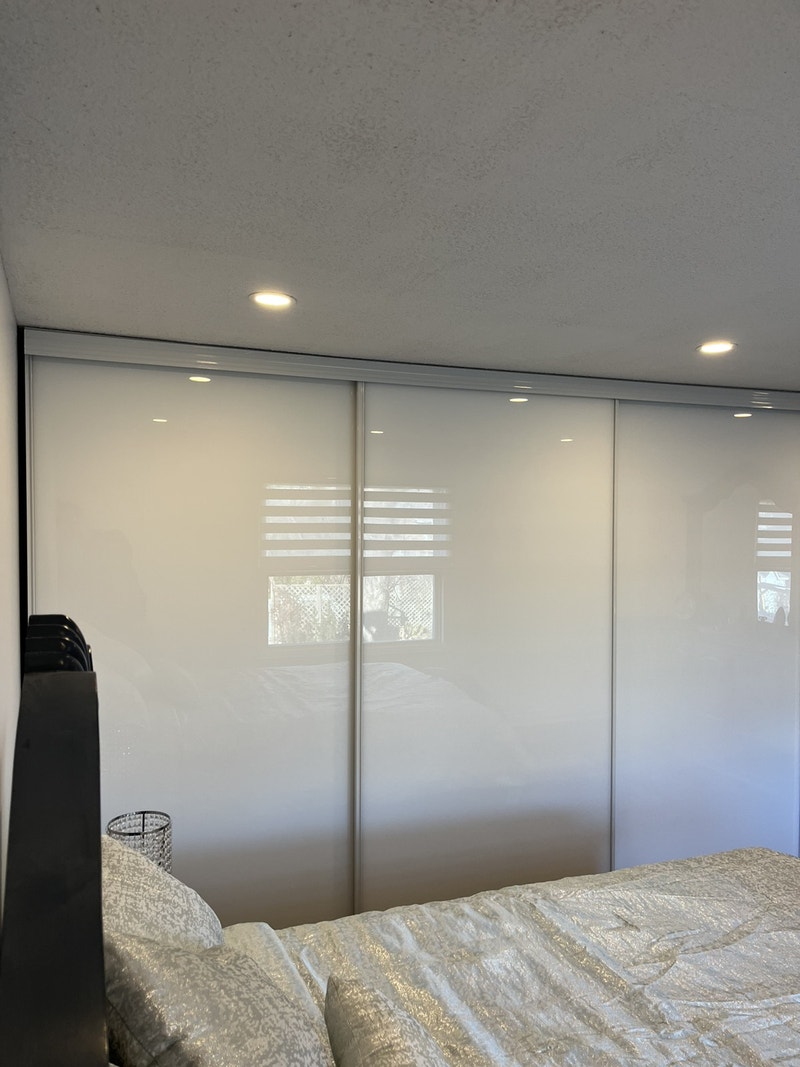 White Glass Closet Sliding Doors Windows, Doors & Trim Mississauga