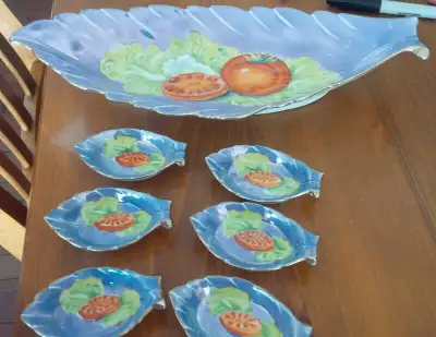 Noritake Set Condiment Tray and 6 Salters, View more