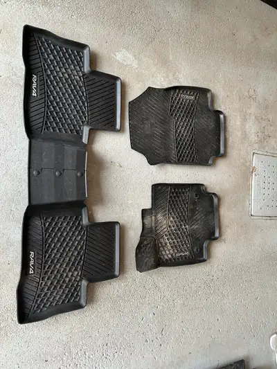 Winter car mats 2021-2025