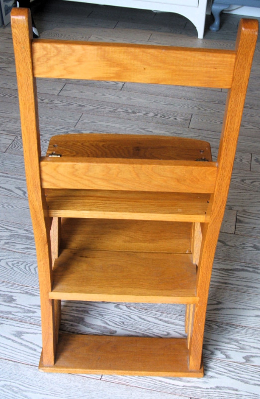 OAK Convertible Chair to 3 Step Stepstool;Handy in Kitchn/Pantry in Multi-item in Barrie - Image 2