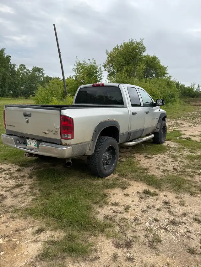 2006 dodge ram 2500 Cummins63417672613251121