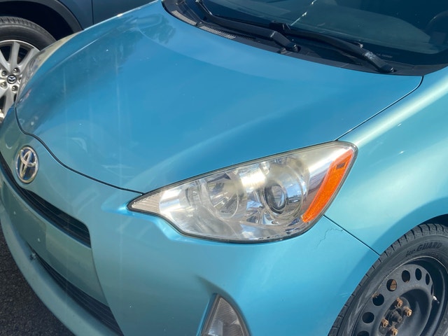 Toyota Prius C 2014 Hybrid — photo 5
