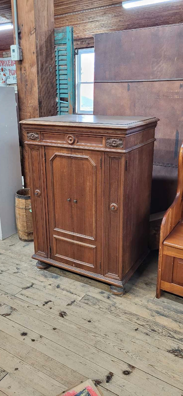 Antique Walnut Record Cabinet in Hutches & Display Cabinets in Trenton - Image 2