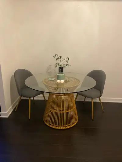 Round kitchen table, View more