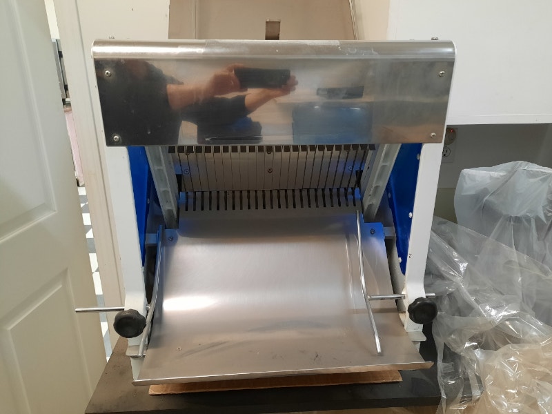 BAKERY SUPPLIES Industrial Shelving & Racking Regina Kijiji