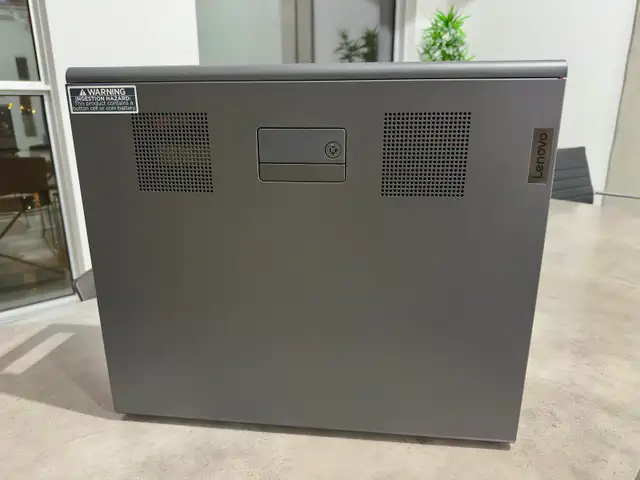 Lenovo P8 Workstation | 96-Core Threadripper PRO | RTX A6000 in Desktop Computers in City of Montréal - Image 4