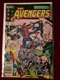Comic-The Avengers #237 (Minor Key)