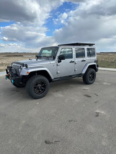 2015 Jeep wrangler Sahara unlimited 