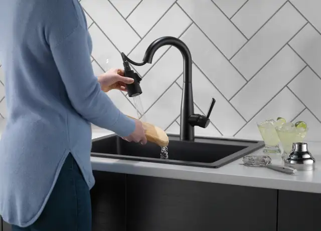 New Delta Essa Single Handle Pull Down Kitchen Bar Prep Faucet in Plumbing, Sinks, Toilets & Showers in Calgary - Image 6