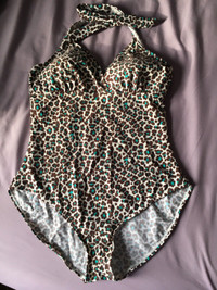 Bathing suit (CORAL BAY). Brand new $22
