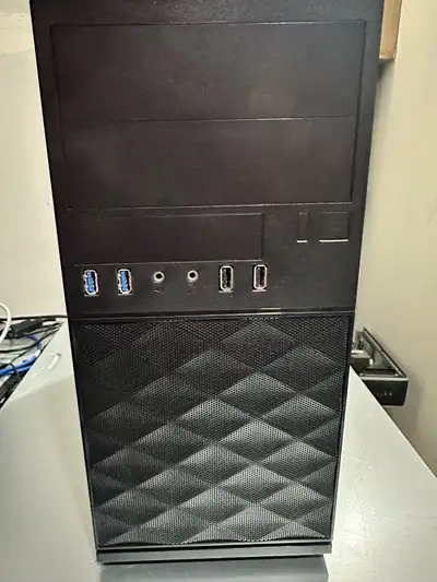 Custom PC/Desktop, View more