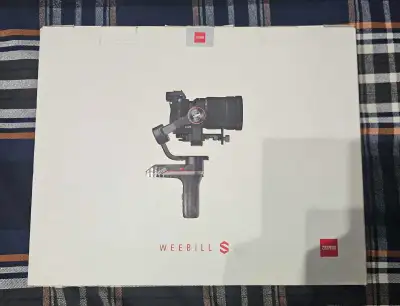 Used once for an automotive shoot, still brand new, I simply upgraded to something more practical fo...