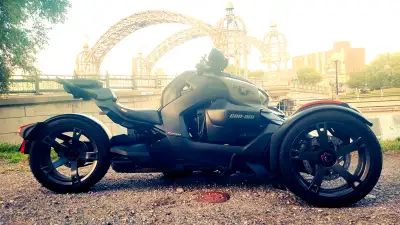Can-am Ryker 900 2020 23500km Clef en main pret à rouler Parfait état ! Tout les entretiens sont à j...