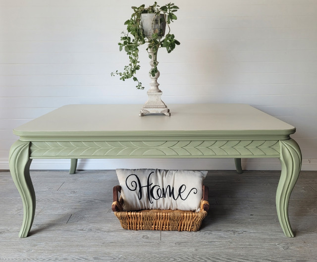 Large Coffee table and end table Coffee Tables Calgary Kijiji