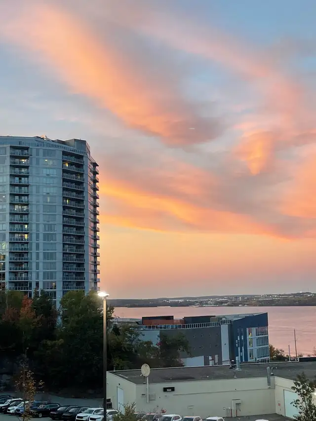 2 Bedroom Condo with Basin Views | Granbury Place | Ground Floo