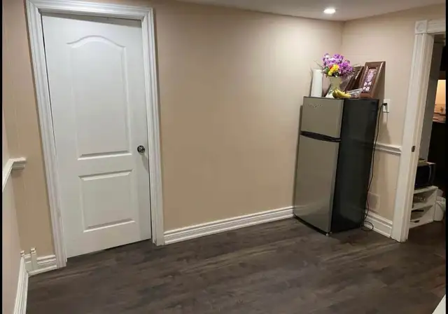 2 Bedroom Basement for Rent in Long Term Rentals in Mississauga / Peel Region - Image 7