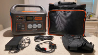 Jackery Explorer 1000 Solar Generator / Portable Power Station