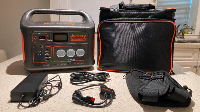 Jackery Explorer 1000 Solar Generator / Portable Power Station in General Electronics in Vancouver