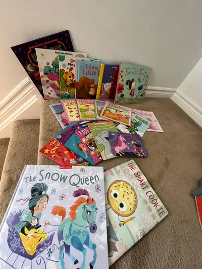 Kids books for girls - pick up in Barrhaven
