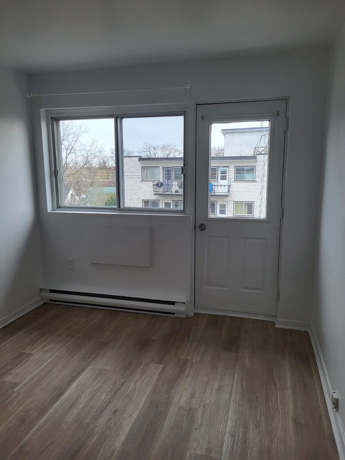 29e Avenue — photo 1
