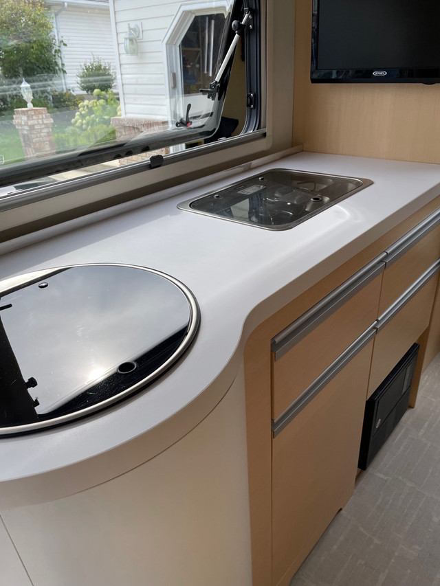 2020 Nucamp Tab 400 in Travel Trailers & Campers in Strathcona County - Image 4