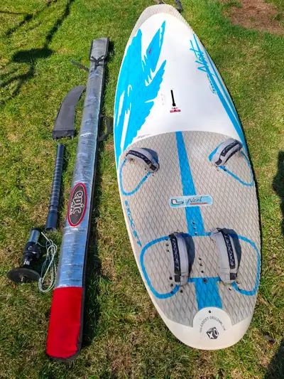 Planche Exocet Speed Slider Next 140litres + Voile Genesis Fly 7,5 m2 + Mat PowerEx Z 30 460 + Pied...