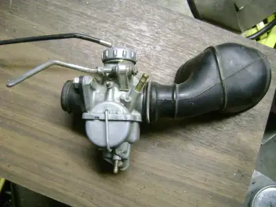 680a Honda xr75 carburetor 1973-74 for $300.00. Rear fender for the xr75 bike really good shape $150...