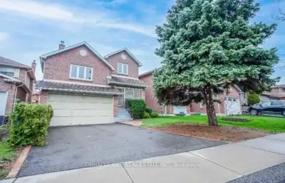 This bright 1+1 bedroom, 1 bathroom home offers a comfortable layout and features ensuite laundry wi...