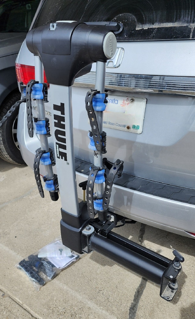 Thule Apex 4 Swing bike rack Other Calgary Kijiji