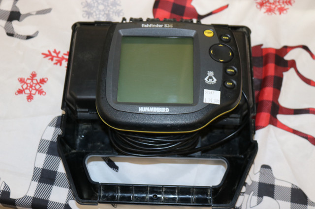 Humminbird 535 Fishfinder Portable Fish Finder.(#37357) in Fishing, Camping & Outdoors in City of Halifax - Image 3