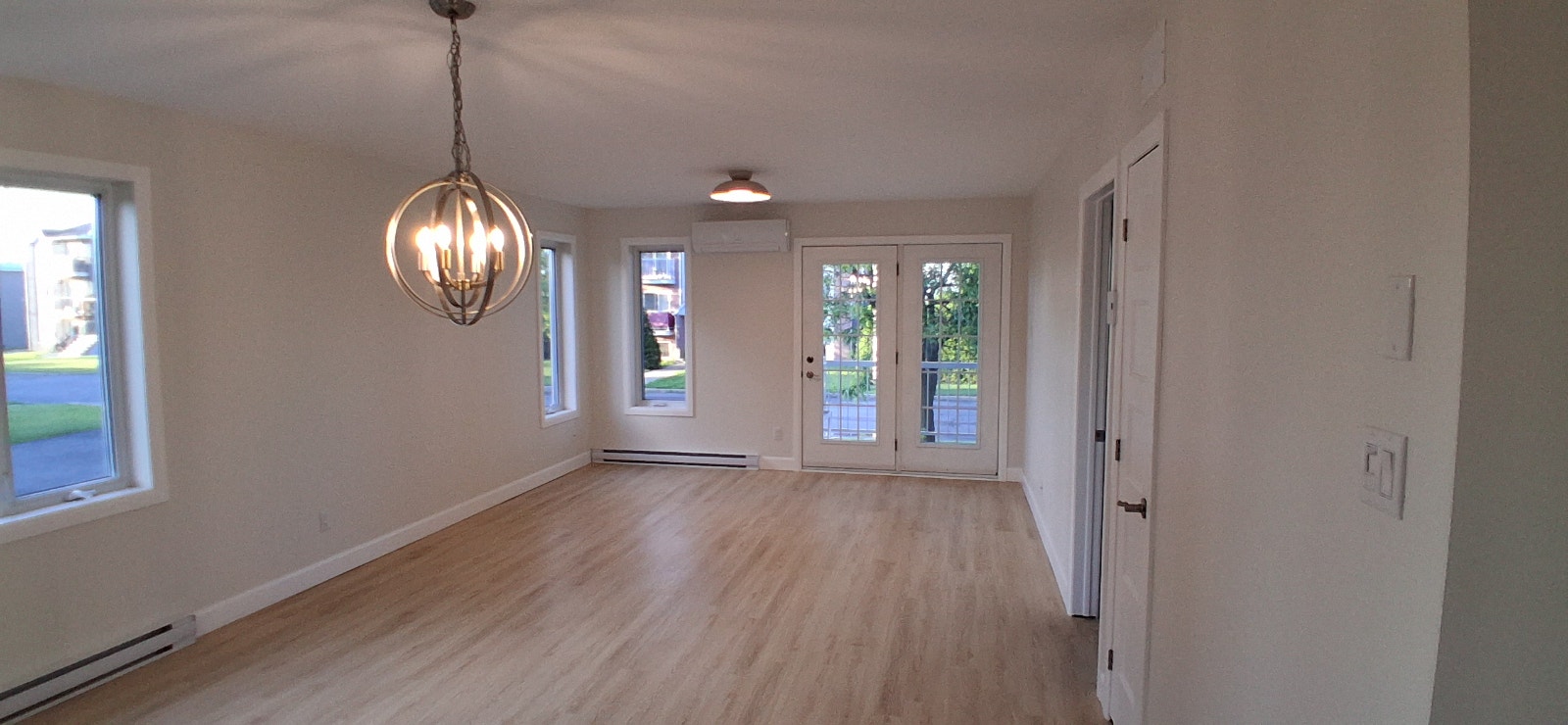 13159 Av. Henri — photo 1