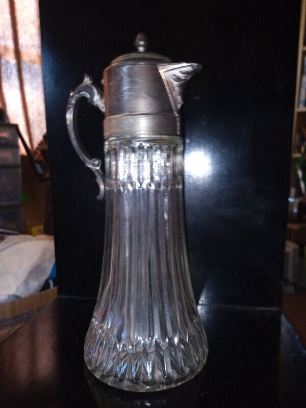 ANTIQUE  HEAVY GLASS WATER JUG WITH SILVER PLATED TOP in Arts & Collectibles in Sarnia