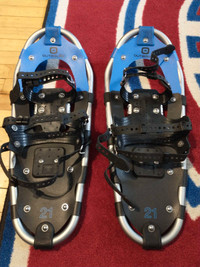 NEW OUTBOUND 21 SNOWSHOES