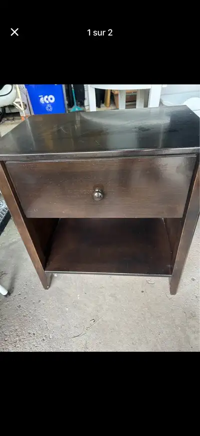 Table de chevet en bois, View more