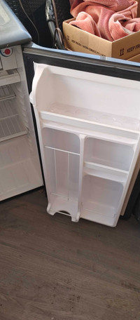Mini fridge Danby 3.2