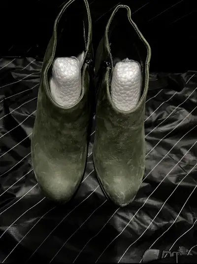 Ecco Green Suede Ankle Boots - Size 37, View more