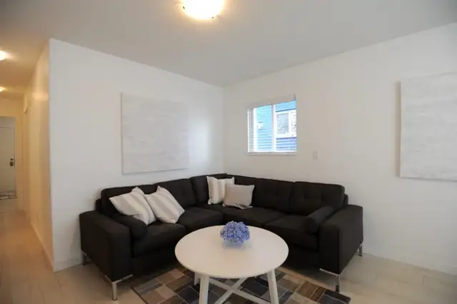 1 beautiful private furnished BR in a 2 BR suite, Joyce Station in Room Rentals & Roommates in Vancouver - Image 2