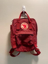 Fjallraven kanken mini backpack