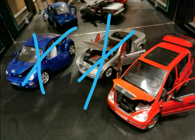 Maisto 1/18 Diecast cars Mercedes Benz in Toys & Games in Markham / York Region - Image 3